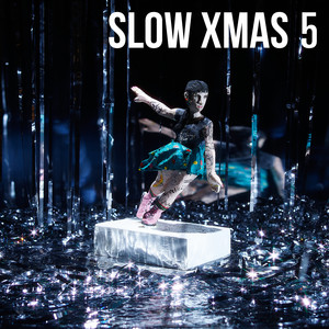 Lloro Sonriendo En Navidad