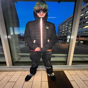 Mel 1 (feat. Ark Official) (Explicit)