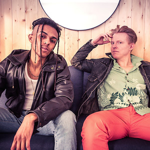 Starin' at the Ceiling