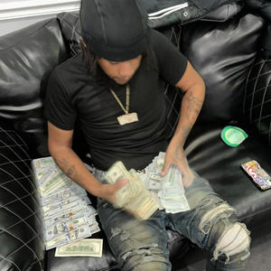 I'm Her favorite (Old File) (Explicit)