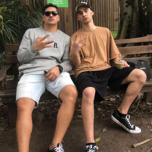 Tha Plug (feat. Le Treal Ross) (Explicit)