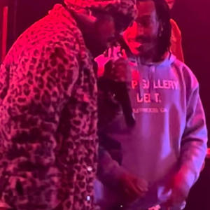 Sha,carri Traperson (feat. Mac Nefff) (Explicit)