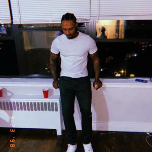 Big Dawg Status (Explicit)