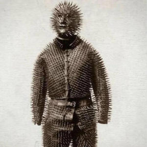 Zombie (feat. Luh Loee & Kuan Kobaine) (Explicit)