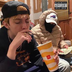 On A Roll (feat. AWiLL) (Explicit)