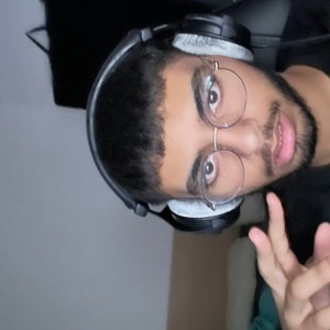 Acting Like A ***** (feat. Rizzle4k) (Explicit)