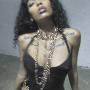 Fashion Week! (Explicit)