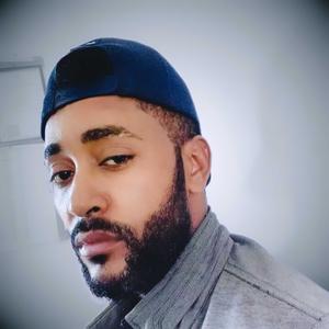 Essa Mulher Me Comanda (New Boys Street)