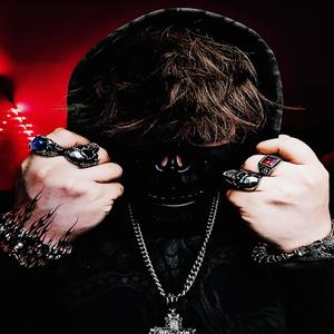 BREAD (feat. shadestaken) (Explicit)