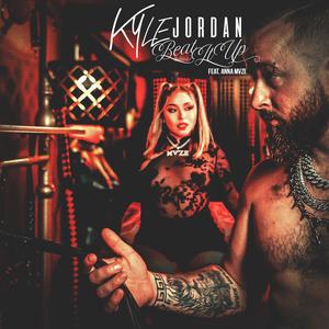 Beat It Up (feat. Anna Mvze) (Explicit)