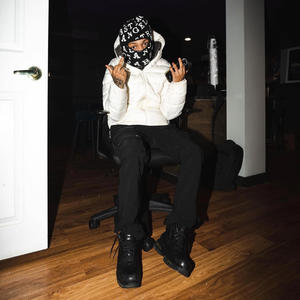 Think that im crazy (Explicit)
