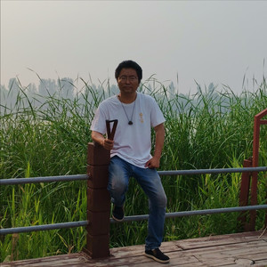 青春答卷封面