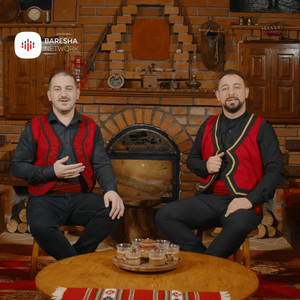 Krejt vllaznia pikë e pesë