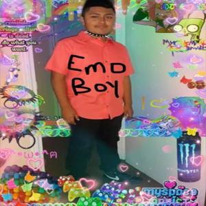 Peen(feat. Xlassiz & Deuce) (Explicit)