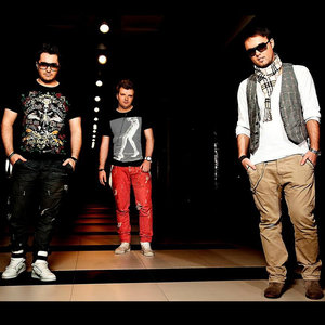 Hold You (Vibe Fm Version)