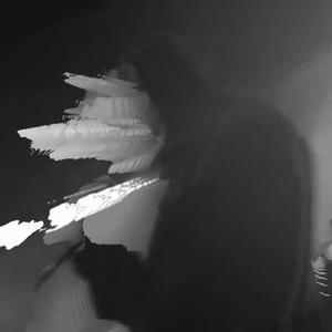 HIDING (feat. altr)