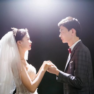 你是我的好老婆 (新版伴奏)