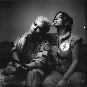 Pretty Waste (Live|Explicit)