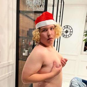 white tee (Explicit)