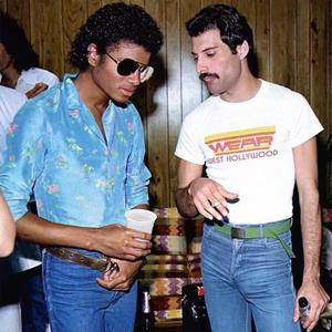 Keep It Quiet (feat. Areaus) (Explicit)