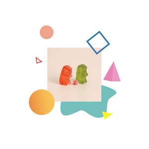 꽃이 핀다는데 (花都开了)