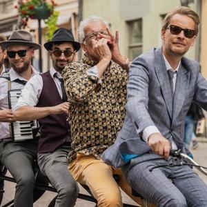 Duży Rower (feat. Sławek Wierzcholski) (Explicit)