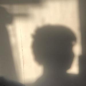 NO DEJO DE PENSAR (feat. Keovva)