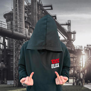 POTICHU ŠEPOTAJÍ (Explicit)