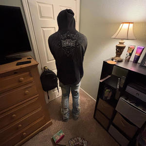 Warz (feat. Thaboyriko) (Explicit)