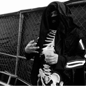 Lights (feat. awol one, mass dog & tobesko) (Explicit)
