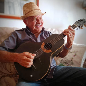 Cerros de Macanao (feat. Adolfo Rodriguez) (Explicit)