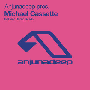 Anjunabeats pres. Super8 & Tab 01 (iTunes)