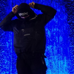 shade of blu (Explicit)