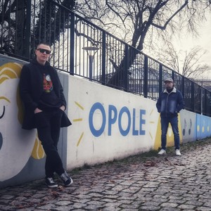 W Beztrosce (Explicit)