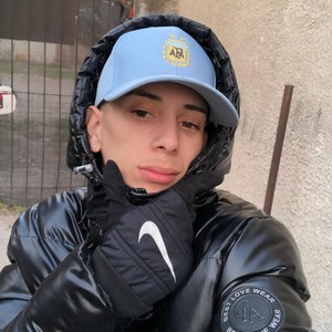 La baby pide Chandon (feat. Lovera) (Explicit)