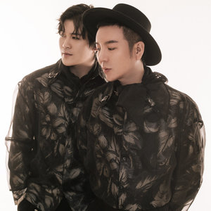 退居的流年 (伴奏)