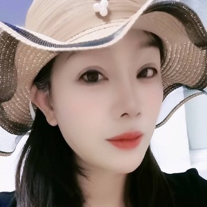 不是我想离开 (伴奏)