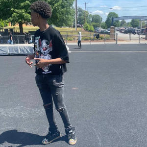 CHASE (feat. blxckout) (Explicit)