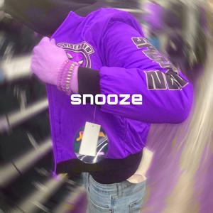 snooze (feat. zxmiz) [Explicit]