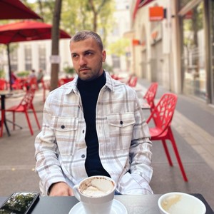 Nostalgjia(feat. SKINI)