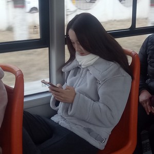 姜春宇她十八岁