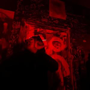 #kissthrudaphonee+ (Explicit)