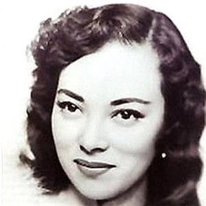 恨不相逢未嫁时