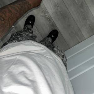 L.O.N.L.E.Y (feat. Bvnita) (Explicit)