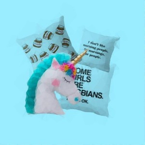 PILLOW