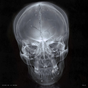 CUANDO NADIE NOS MIRA