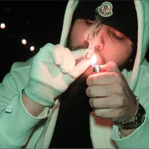 EAGLE SZN (V2) (feat. Maitchhh & fadewtf) (Explicit)