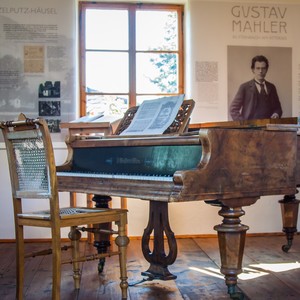 Liszt Liebestraum No. 2 in E-Flat Major, S. 541, No. 2 Notturno II. Seliger Tod