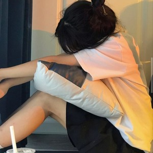 我是个沉默不语的