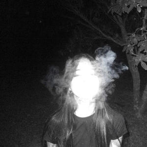 Białe twarze (feat. Fentanyl33g) (Explicit)